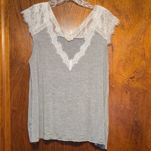 POL Gray and White Lace Women's Blouse